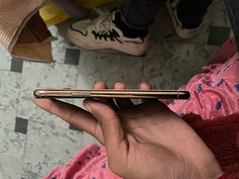 Iphone 11pro 256GB 7