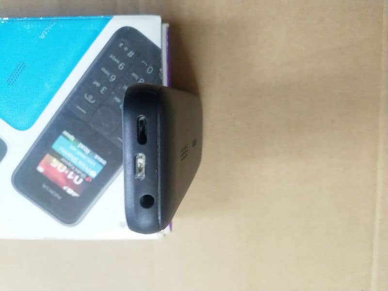 Nokia 105 Dual Sim with Complete Box 4