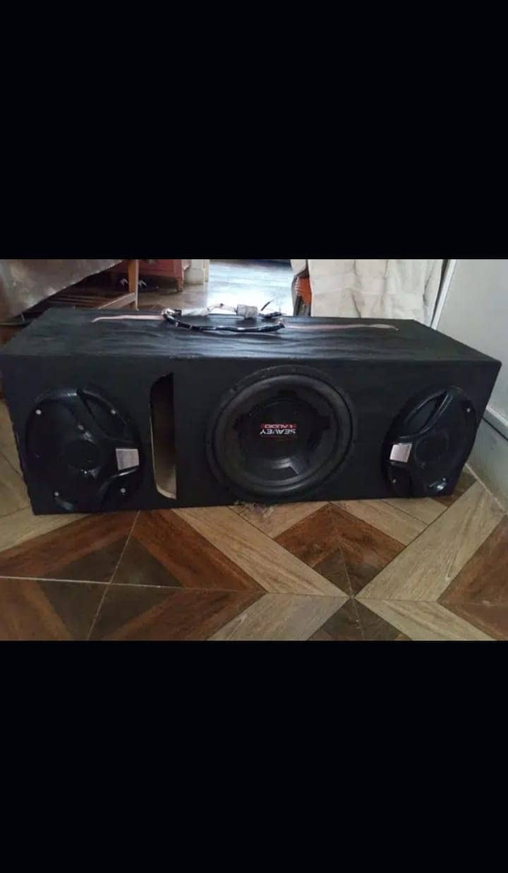 Woofers speakers 0