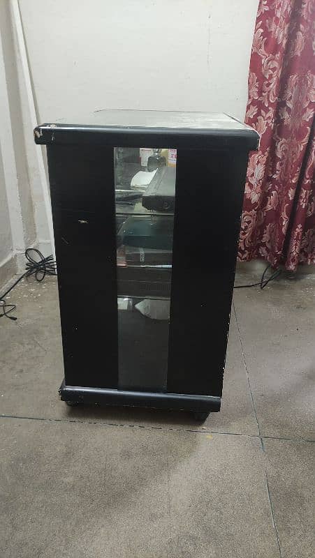 Selling Tv trolley and Kitchen wall cabinet 2