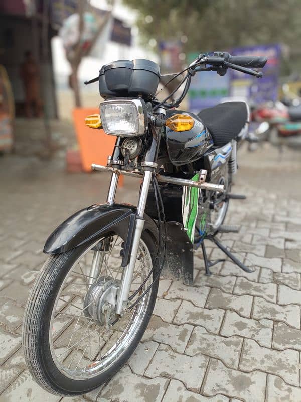 Pak zone Electric Bike 100cc. For sale price 145000.03034718004 1