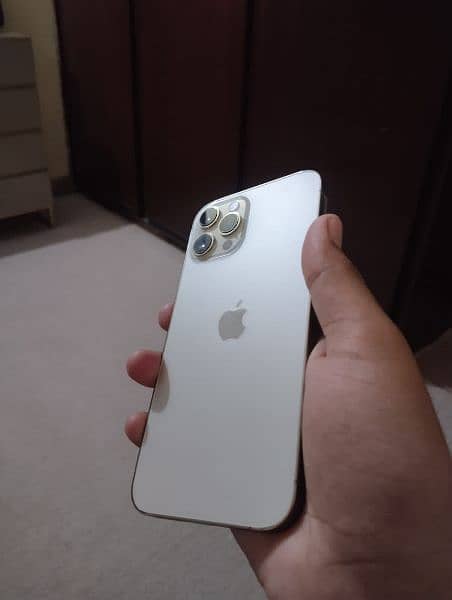 iphone 12pro max 5