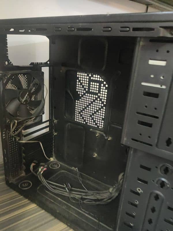 Speed Demon Gaming Casing with fan 2