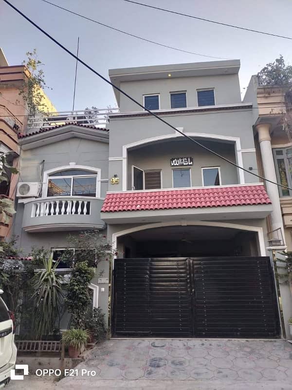 Brand New Luxurious 7 Marla Portion For Rent in Gulraiz 5