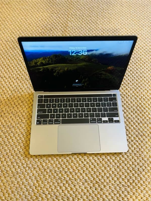 Apple MacBook Pro M1, Space Gray with Touch bar, Like New, 13.3 Inch 0