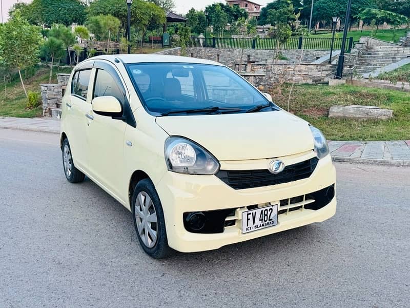 Daihatsu Mira 2014 1