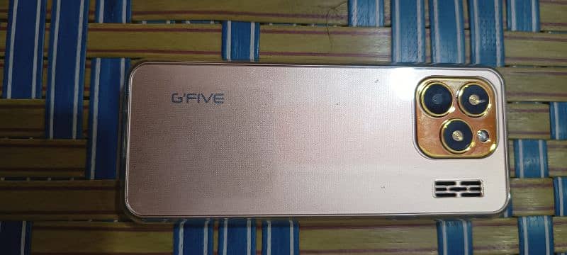 G Five 4G Ultra PRO Touch & Type 1