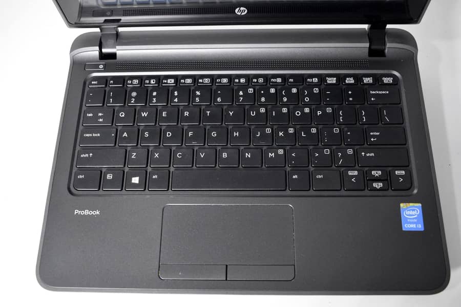 HP Laptop 5th Gen, 12” Screen 128-GB SSD, Core i3, 4gb Ram 5 Hrs Batry 2