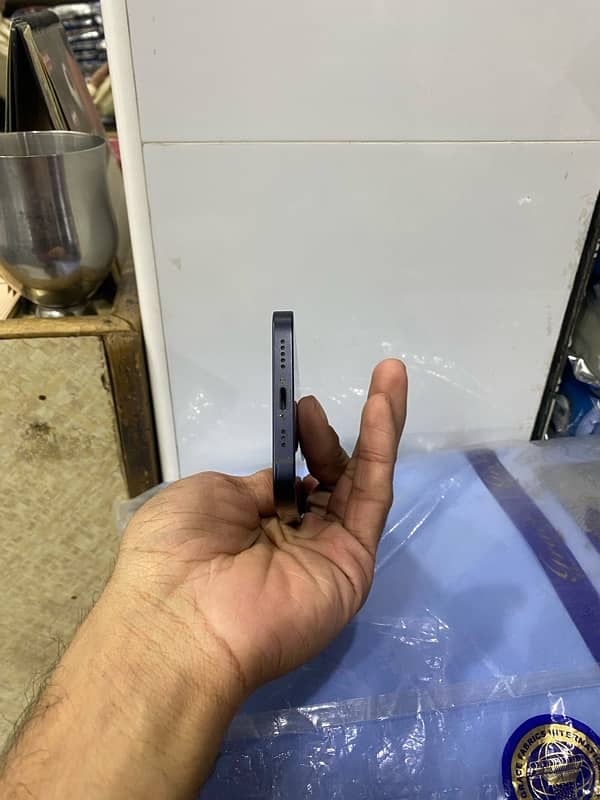 Apple iphone 12jv 64gb battery health 86% all ok 10/9 whatsapp aja o 3