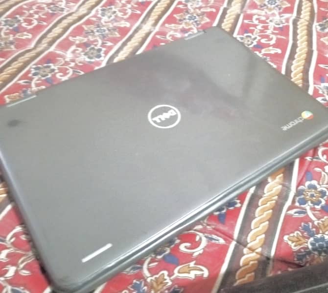 10 by 10 good condition any budy interested contact me 2