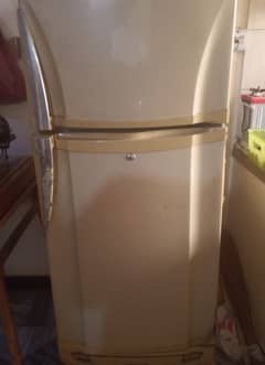 Pel refrigerator with original compressor good cooling