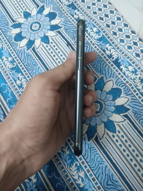 iPhone 11 Pro non PTA 64gb 2