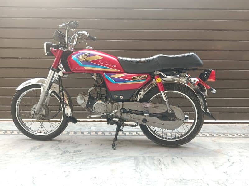 Honda CD 70 (1999 Model) 0