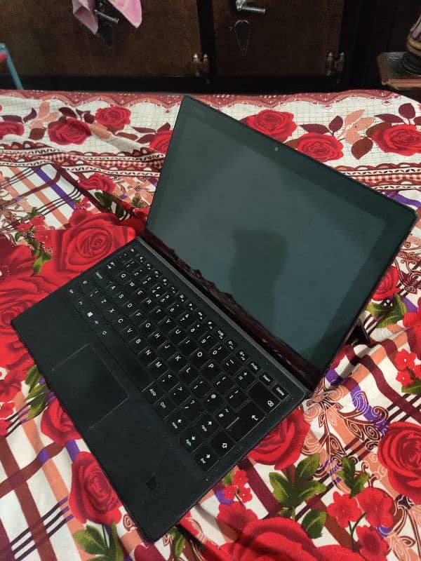 Lenovo i3 7th gen 2 in 1 Laptop 20m3 0