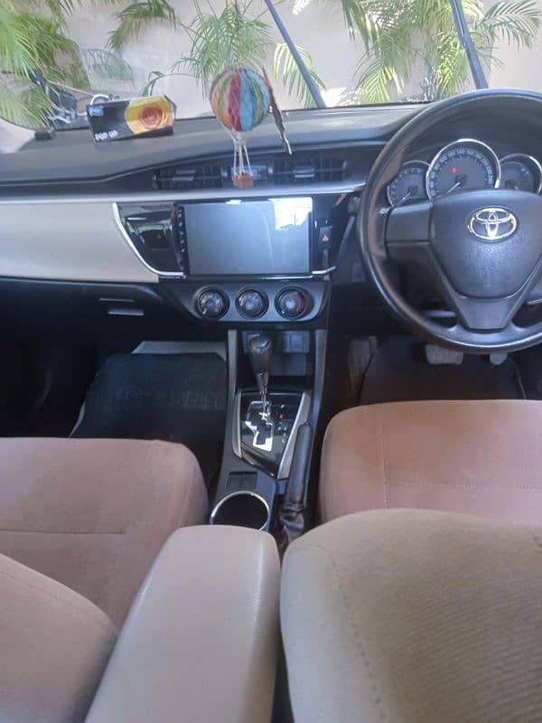 Toyota Corolla Altis 2017 6