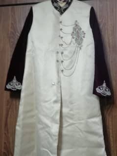 Men sherwani