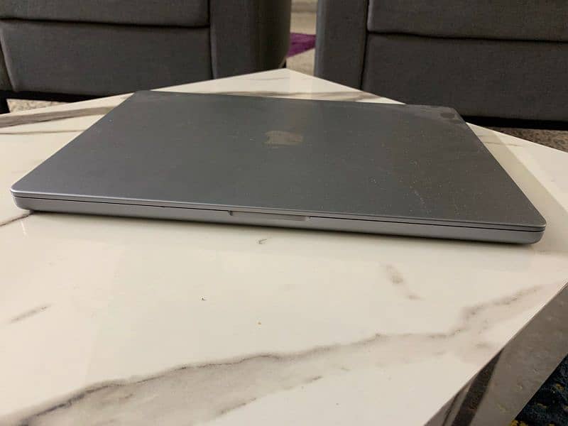 MacBook Pro 16" M1 Pro 16GB 512GB Space Gray 4