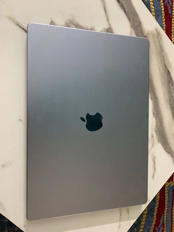 MacBook Pro 16" M1 Pro 16GB 512GB Space Gray 5