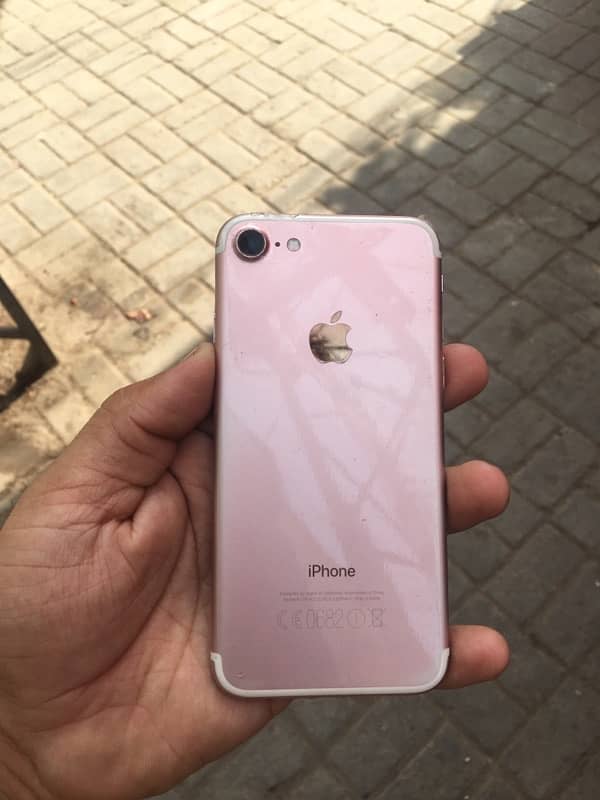 iphone 7 32 Gb watarpack pta approved with box 0