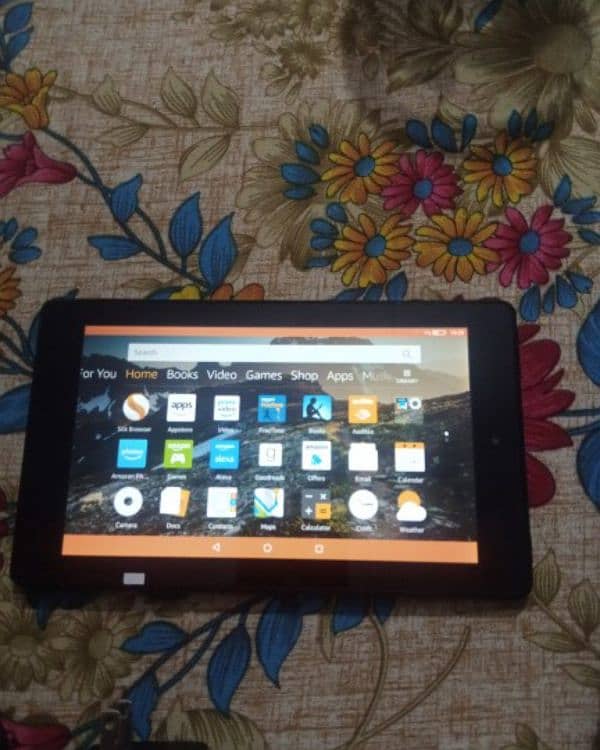 Amazon Fire Tablet 7'' Display 8GB Black [5th Gen] 1