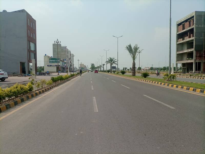 Low Cost 5 Marla Plot In Park View City Lahore 0