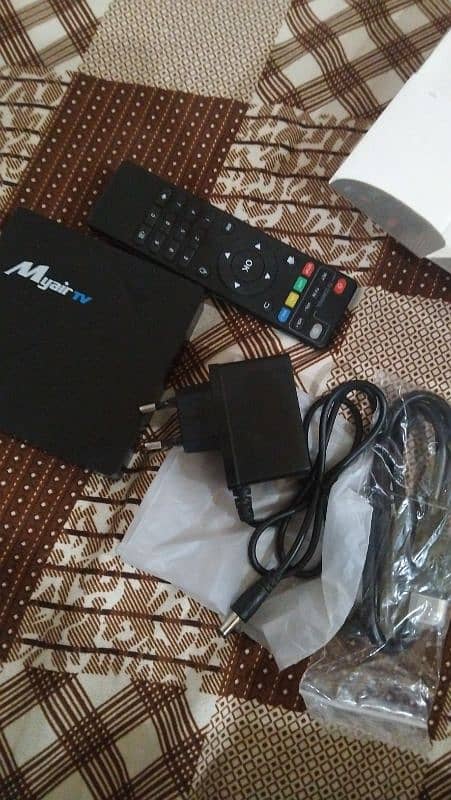 Android Box + HDMI To VGA Converter + VGA Cable + 2 Dual Speakers 4