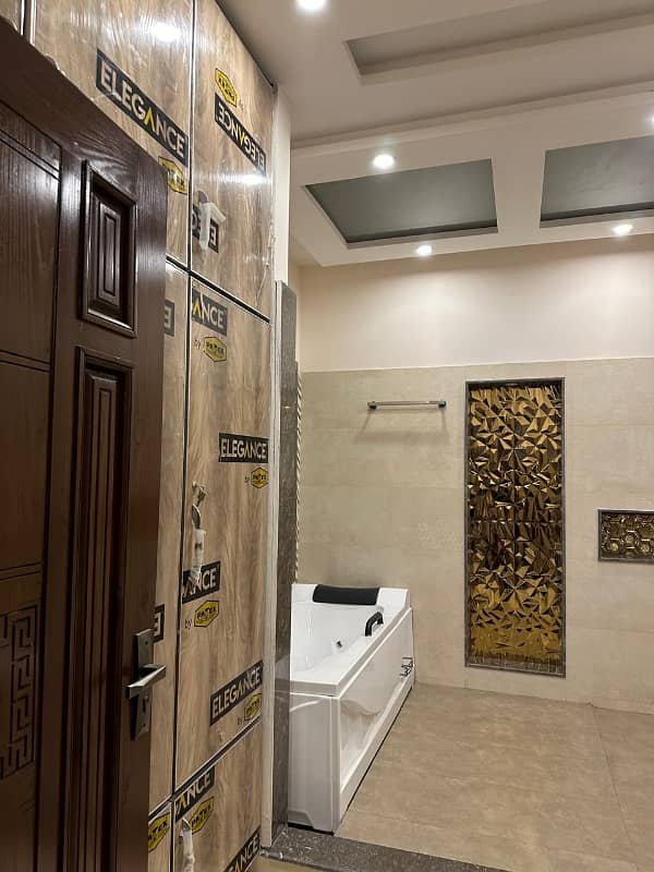 Johar Town 12 Marla Altra Modran Beautiful House For Sale 11