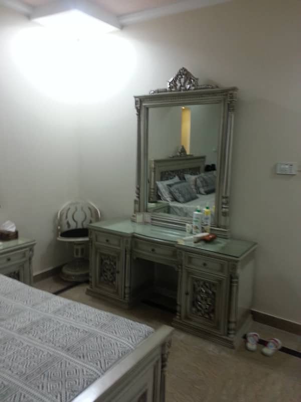 10 Marla 2nd Floor Fully Furnished Room Available For Boys 3