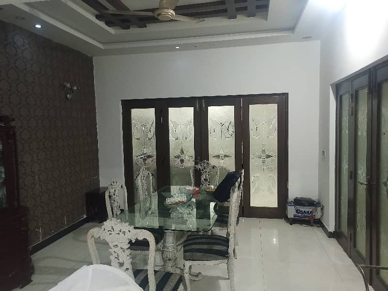 Johar Town 14 Marla Near Mian Plaza Beautiful House For Sale 4