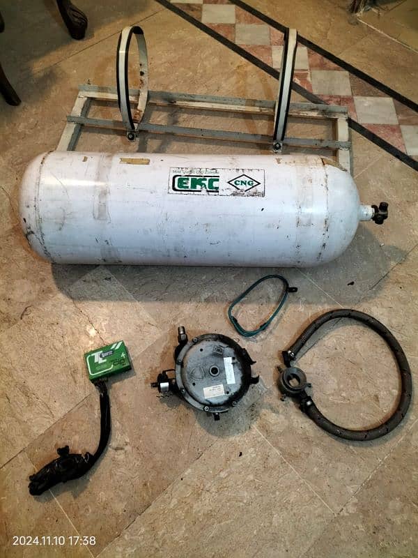 cylinder , kit ansd stand 4