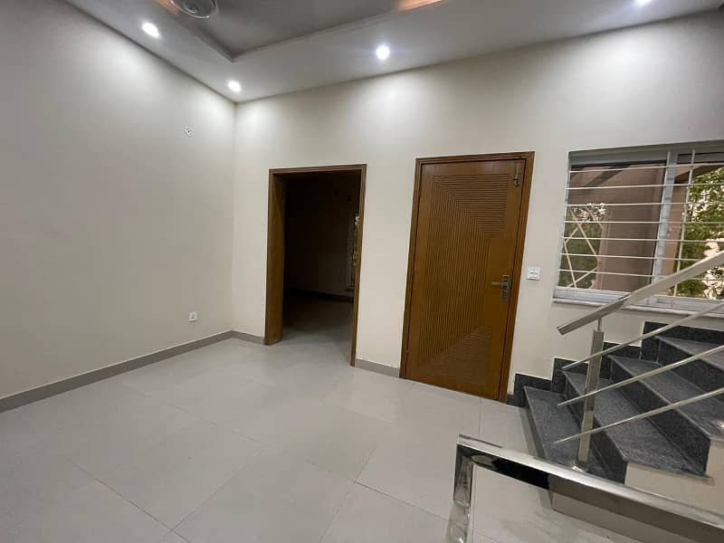 5 Marla House Is Available For Sale In Jinnah Block Bahria Town Lahore 1