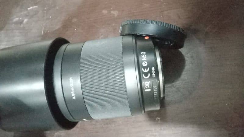 sony lens N50 for dslr camera 0