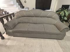 5-Seater Sofa set in Good condition