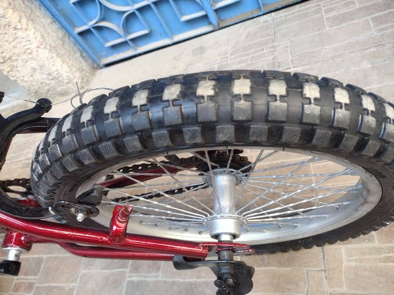 bmx bicycle size 16 no any problem bicycle contact me 03188264599 7