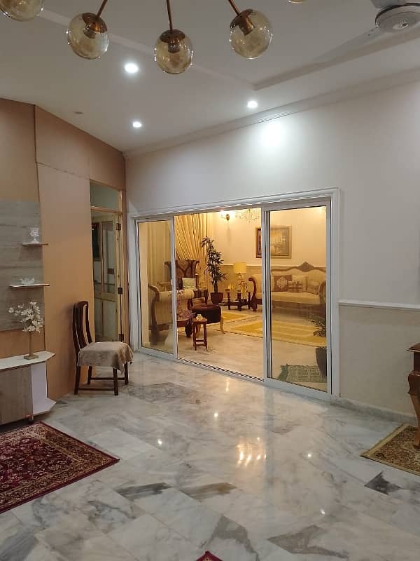 Luxurious fully Furnished 1 kanal lower portion is available for rent 5