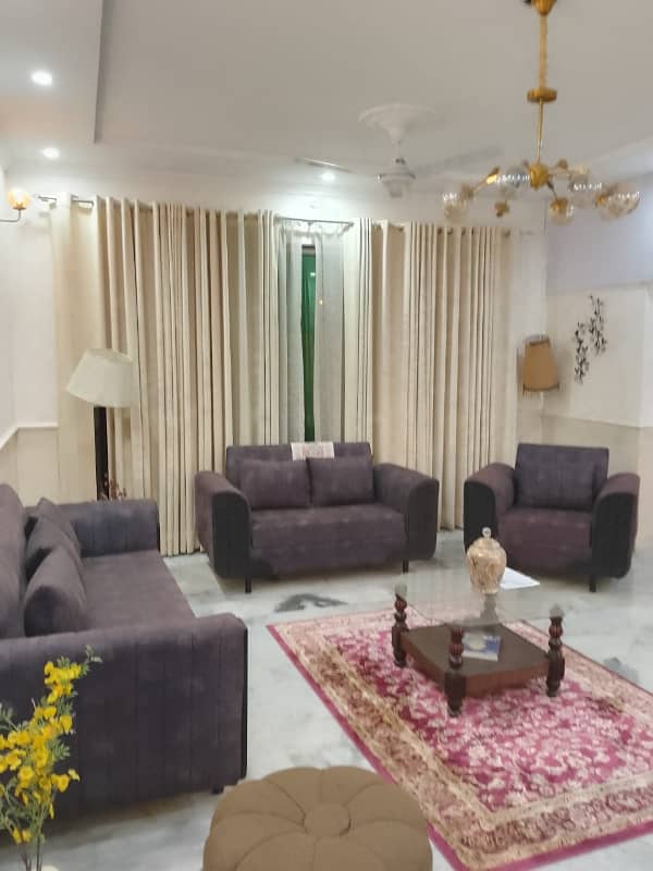 Luxurious fully Furnished 1 kanal lower portion is available for rent 6