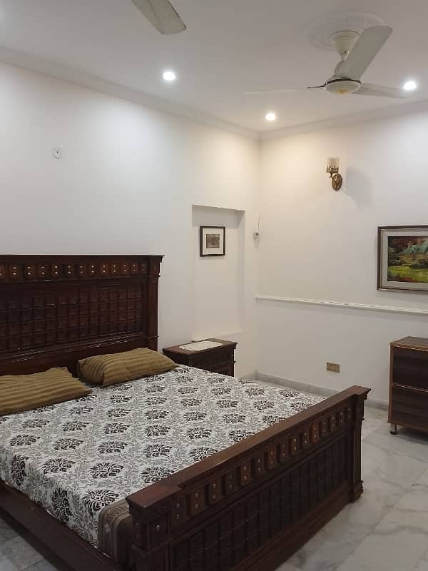 Luxurious fully Furnished 1 kanal lower portion is available for rent 10