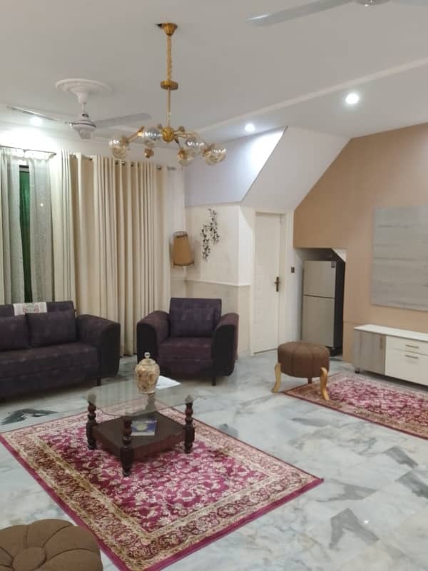 Luxurious fully Furnished 1 kanal lower portion is available for rent 17