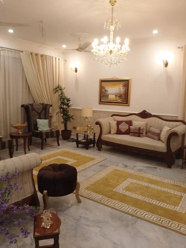 Luxurious fully Furnished 1 kanal lower portion is available for rent 19