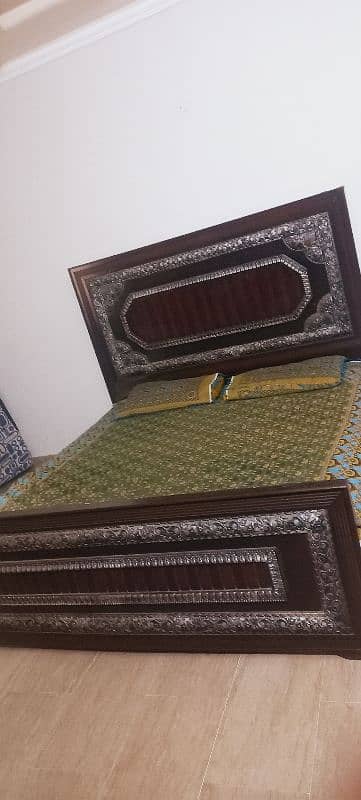 double bed with mattress in best condition 1