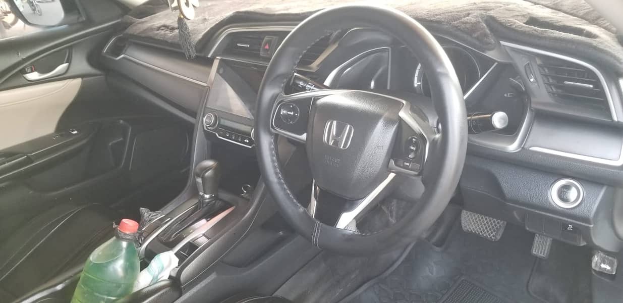 Honda Civic 1.8 UG VTi Oriel Prosmatec 2017 B2B 16