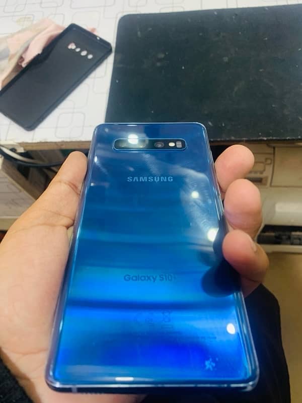 samsung s10 plus 3