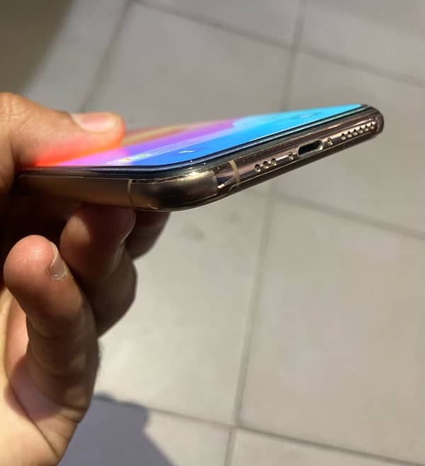 IPhone XS 64GB 4