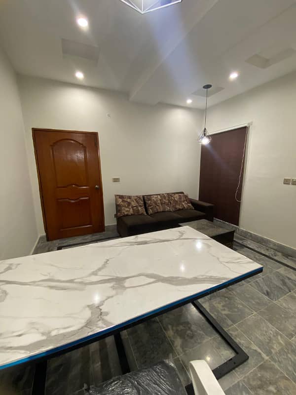 Furniture office available for rent 0