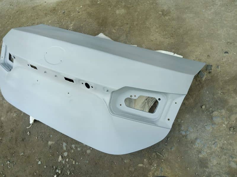 Toyota Corolla Genuine Back Trunk Digi 0