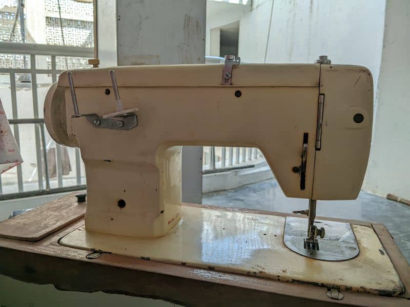 Rafiqa Embroidery Machine 4