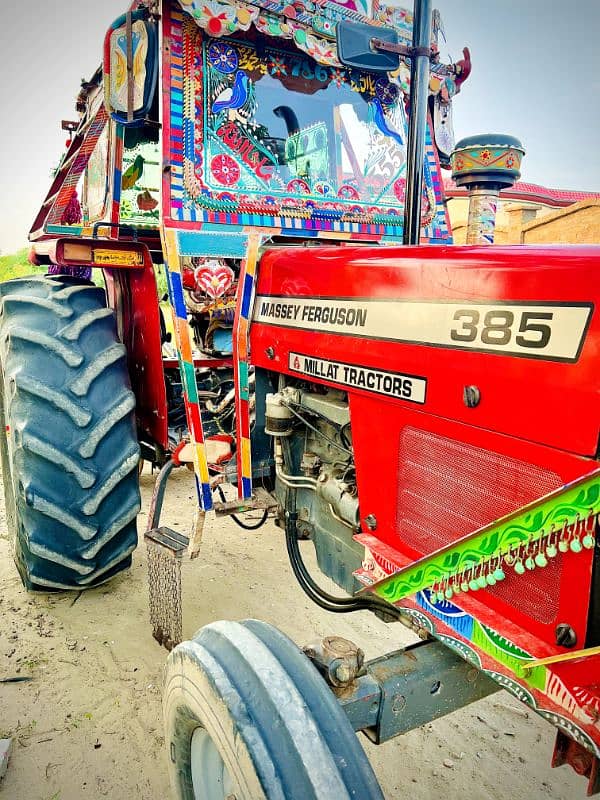 Massey Ferguson 385 0