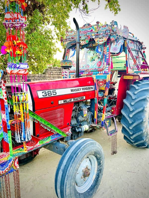 Massey Ferguson 385 2