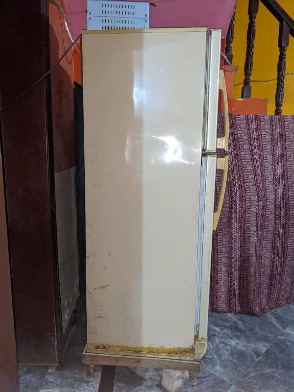 Fridge for SALE in Good Price 1