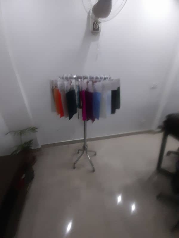 Cloth Stands 0